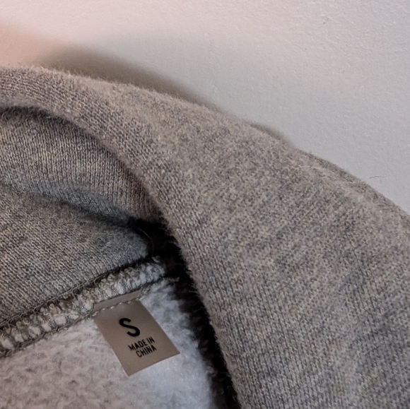 ESSENTIALS Fear Of God Fleece Cropped Hoodie Pullover Sweatshirt - Picture 6 of 10